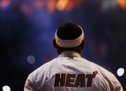 开云体育-唯一性对决，亚特兰大巅峰胜瑞典，拉亚德甲争冠战接管比赛