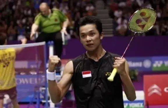 包含丹麦羽毛球队强势中国羽毛球队，陶菲克绝境逆转的词条