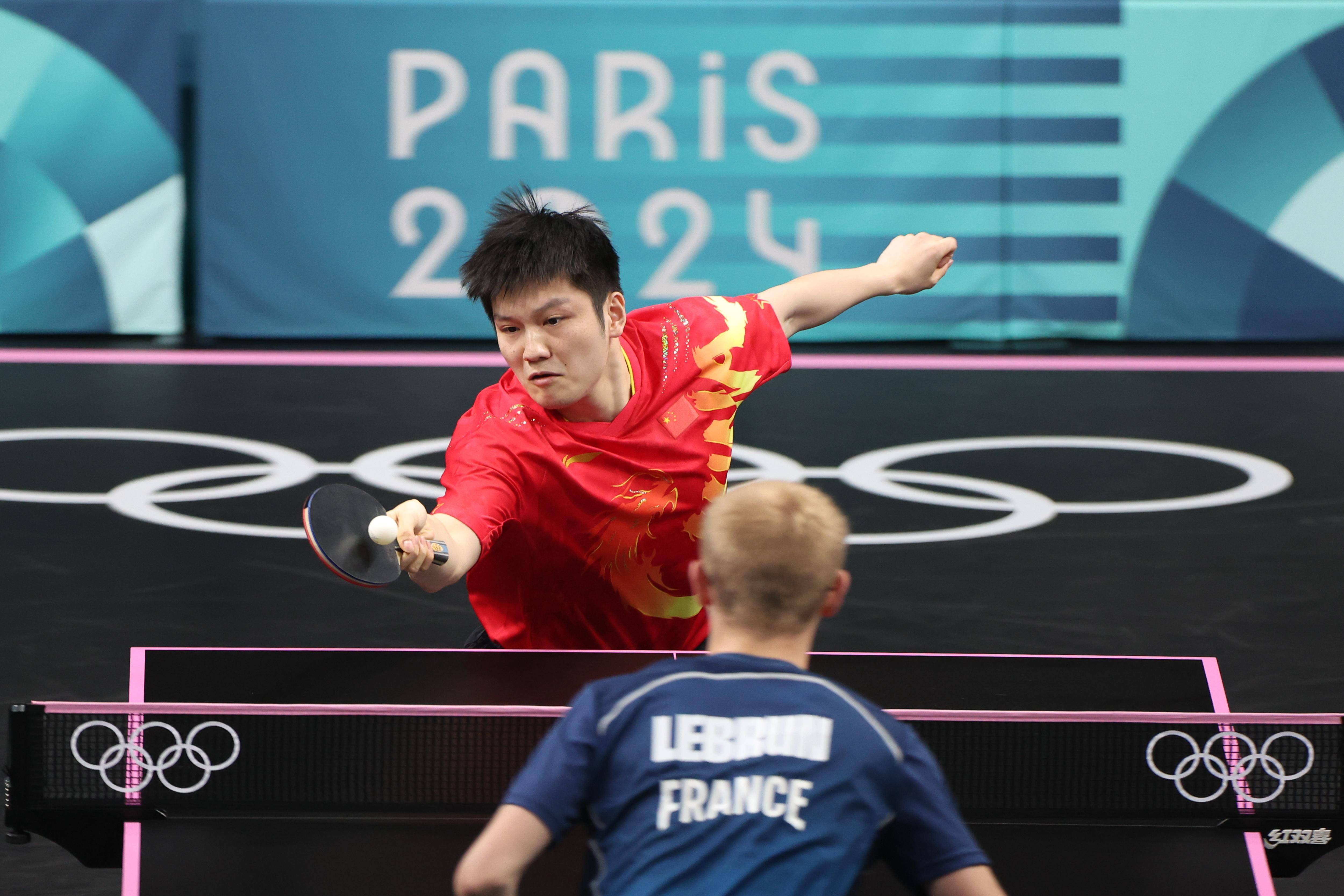 日本乒乓球队险胜瑞典乒乓球队，樊振东高光表现的简单介绍