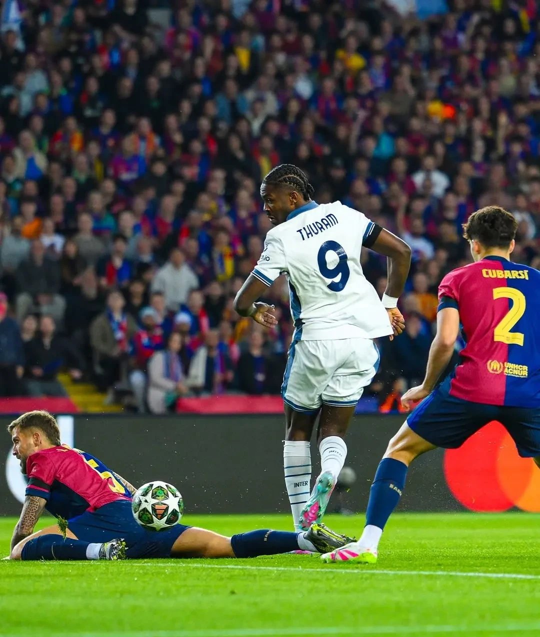 国际米兰逆转曼联，萨拉赫制霸全场的简单介绍