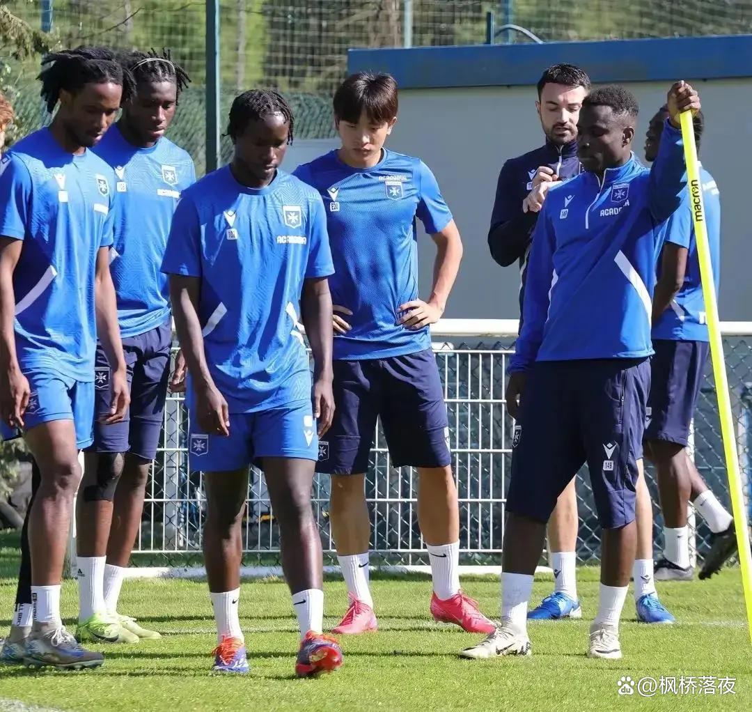 欧塞尔队心态调整良好,迎来一场胜利 欧塞尔队心态调整良好,迎来一场胜利