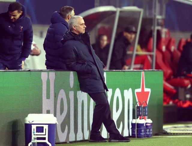 热刺客场输球,穆里尼奥面临挑战 热刺客场输球,穆里尼奥面临挑战