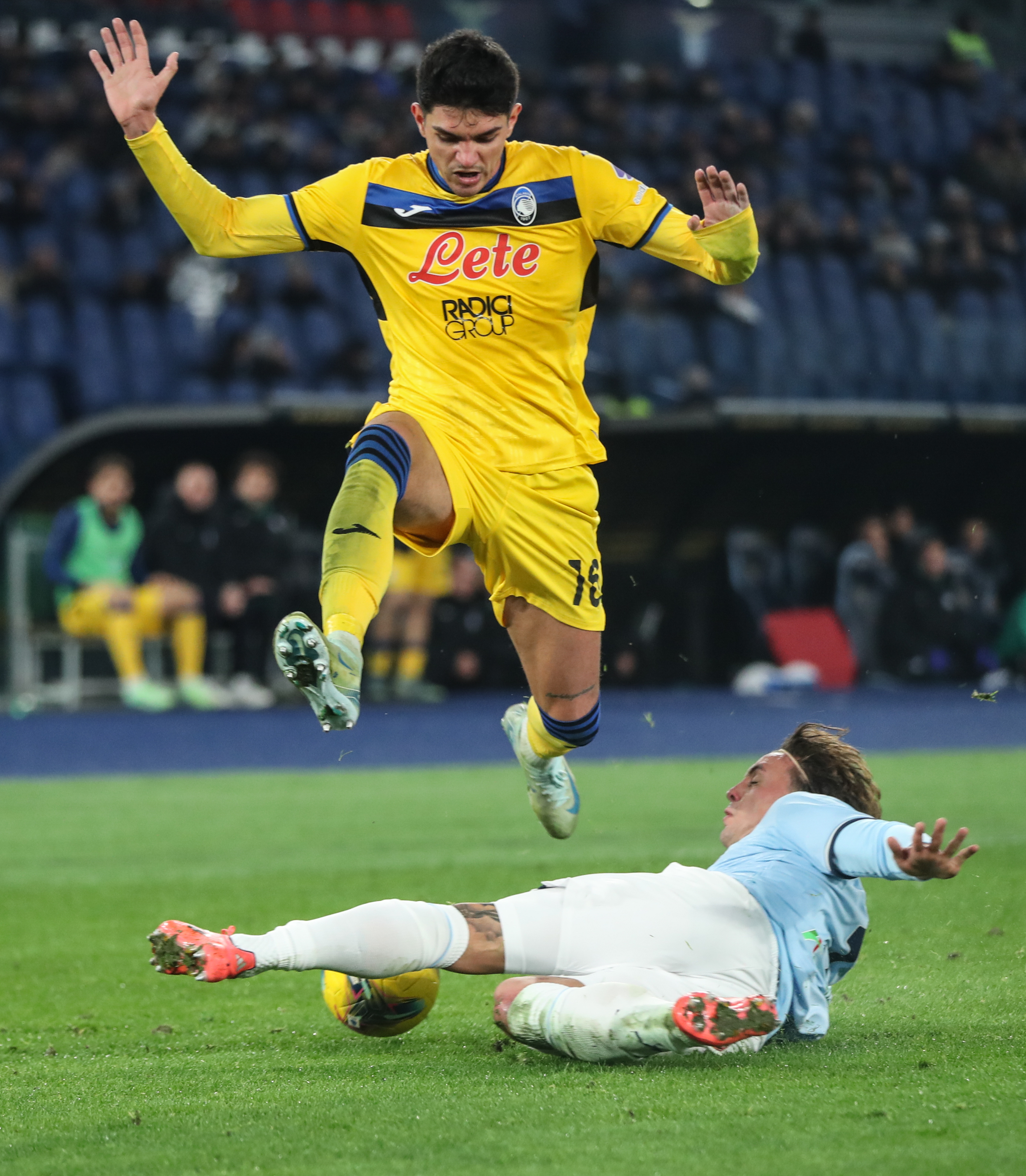 意甲异常激烈，球队拼尽全力