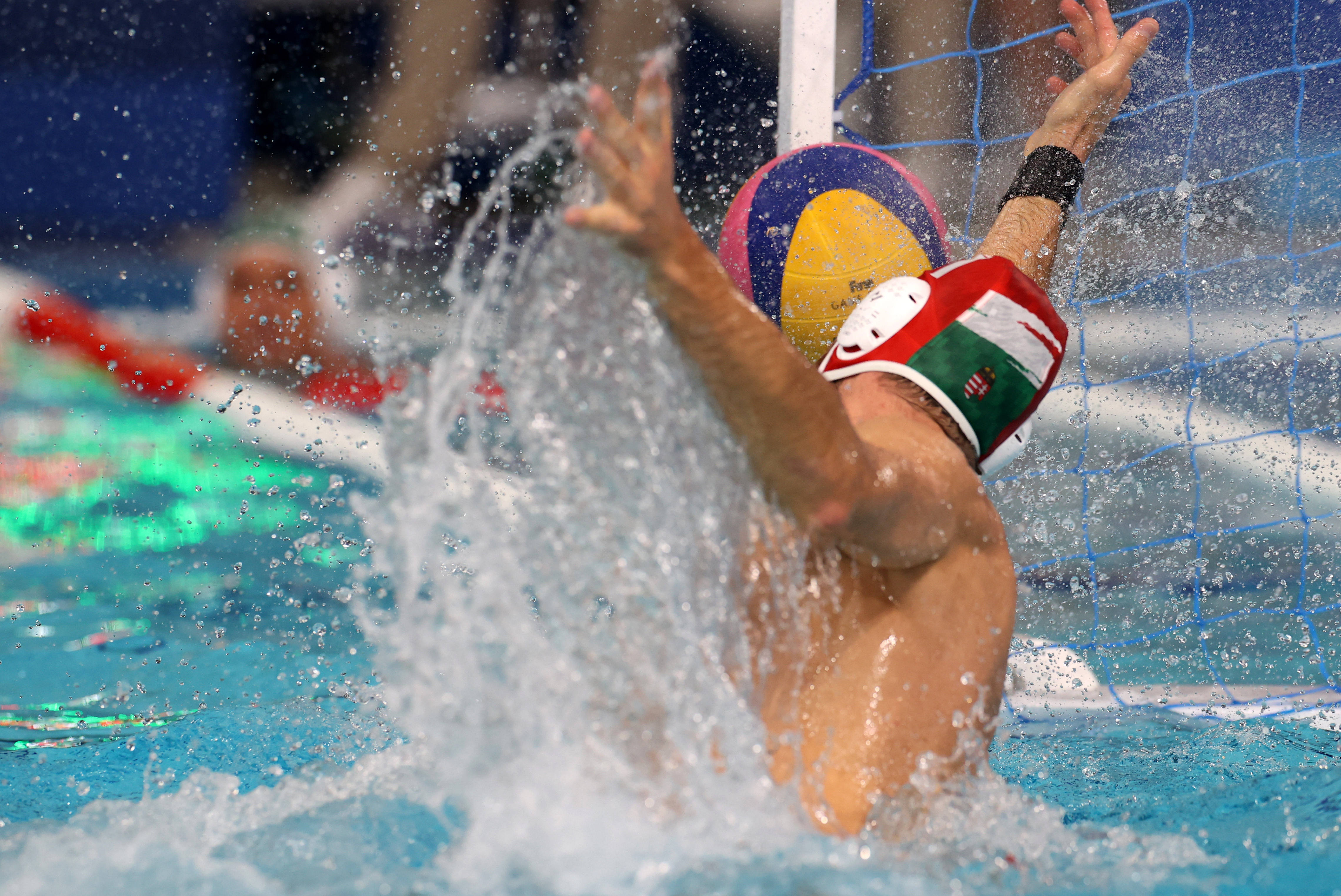 乌拉圭队在水球比赛中大放异彩 乌拉圭队在水球比赛中大放异彩