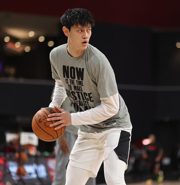 关于魔术翻盘步行者，张镇麟带队取胜的信息