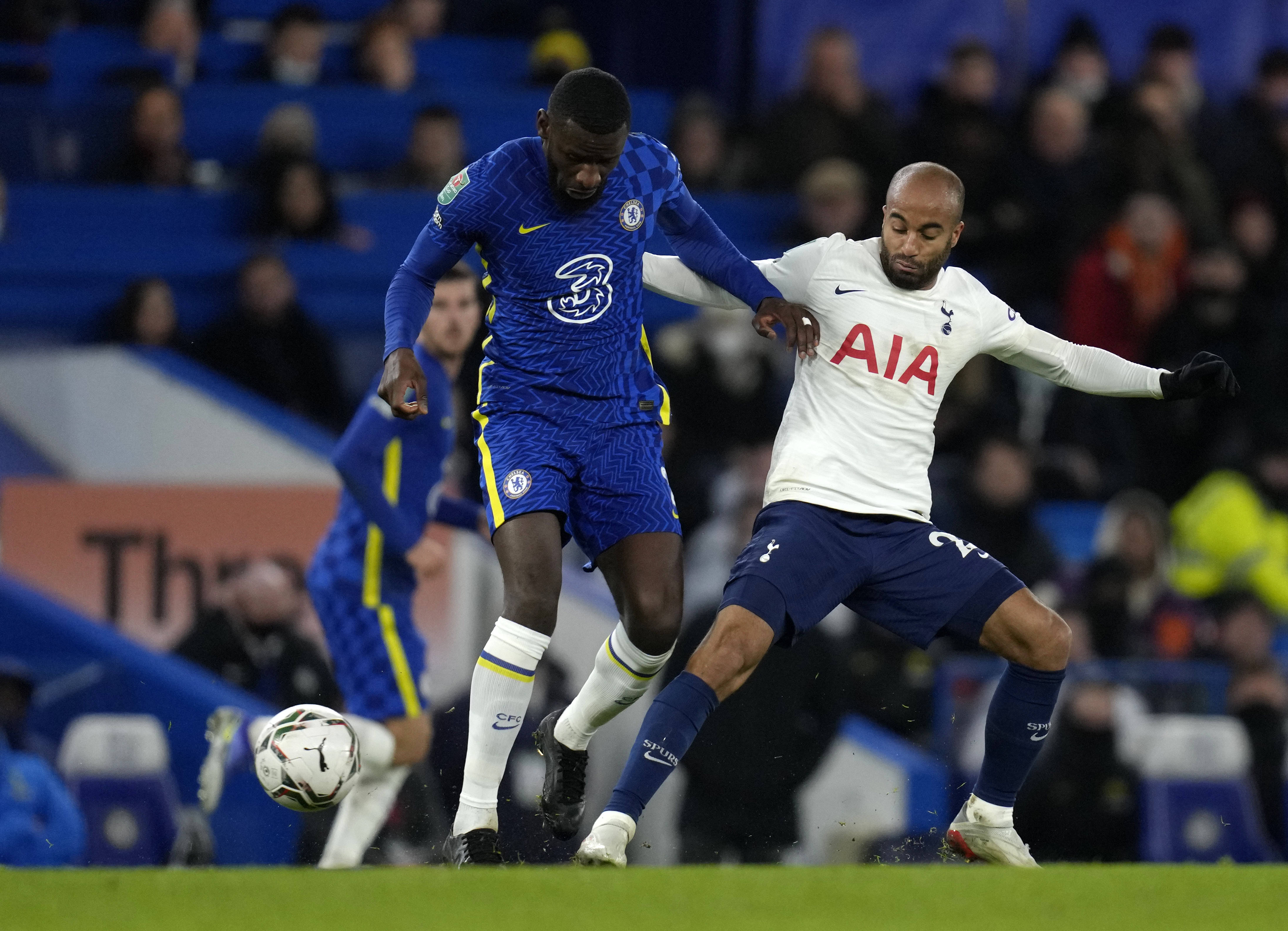 土耳其鏖战英格兰,若日尼奥统治全场的简单介绍 土耳其鏖战英格兰,若日尼奥统治全场的简单介绍