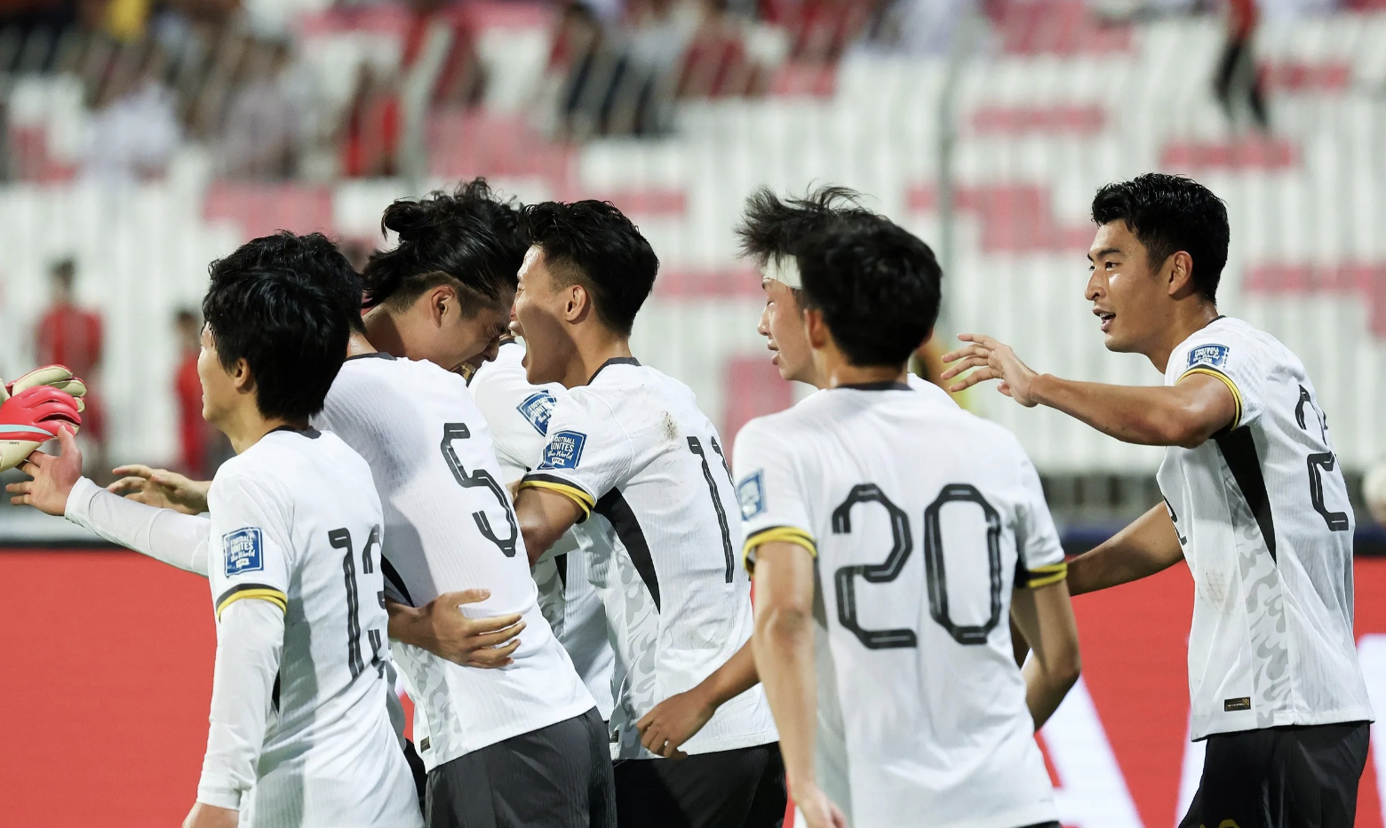 关于中国队绝杀泰国队,黄鸭组合高光表现的信息 关于中国队绝杀泰国队,黄鸭组合高光表现的信息