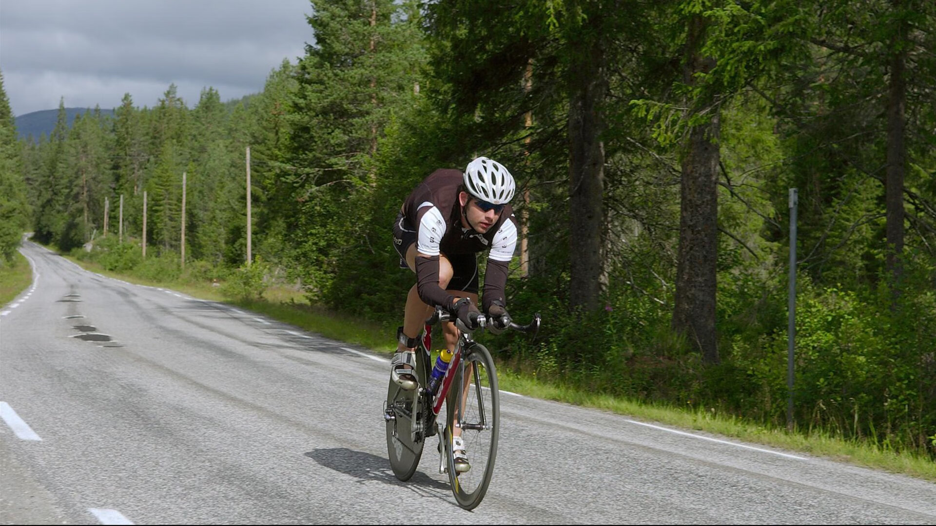 东决关键战焦点战，魔术逆转广厦队，奇迹之夜诞生