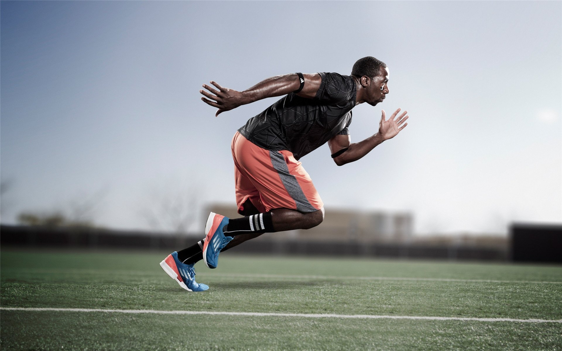 灰熊制霸活塞，德罗赞用实力证明自己