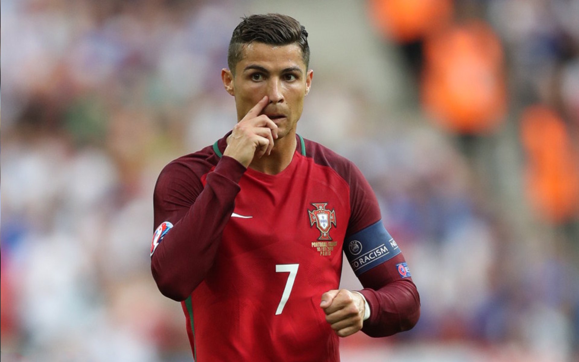 楚阿梅尼，攻防转换的艺术大师，希腊与荷兰之战的关键支点